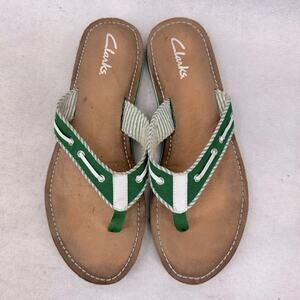 Women’s Clarks Flip-Flops Thongs Sandals Green and White size 9